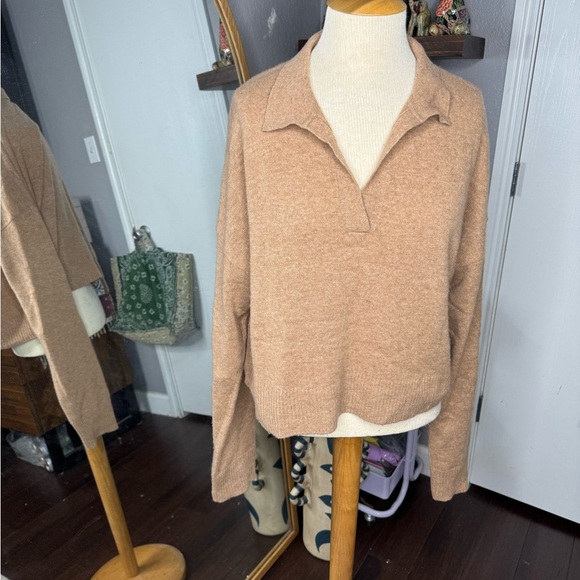 Reformation Women's Tan Collared Sweater - Picture 1 of 4